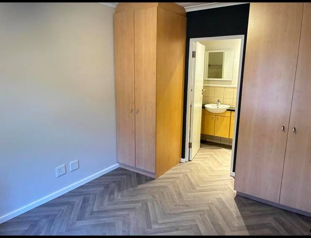2 BEDROOM PROPERTY TO RENT IN BEACH ESTATE